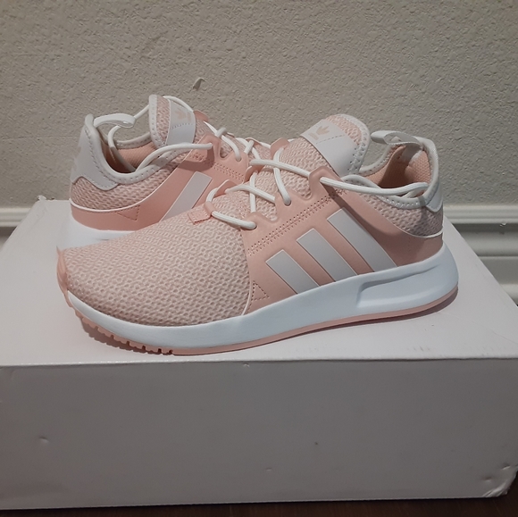 Adidas - Picture 1 of 4